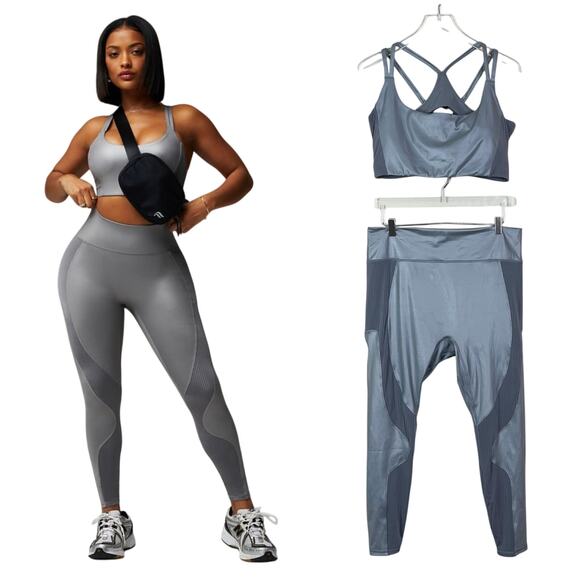 Fabletics | Matching Gunmetal Grey Metallic Silver Two Piece Bra Leggings Set - Picture 1 of 11